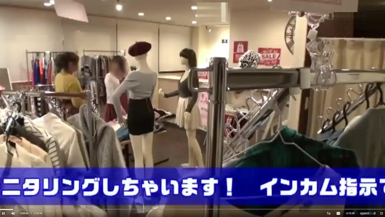 Mannequin Challenge in Clothes Store - 1