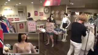 Argentino Mannequin Challenge in Clothes Store Solo