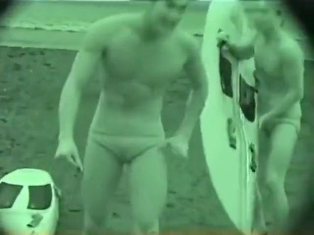 DownloadHelper Sneak shot swimming sports men's on the beach - MANIAC撮盗 Teenfuns