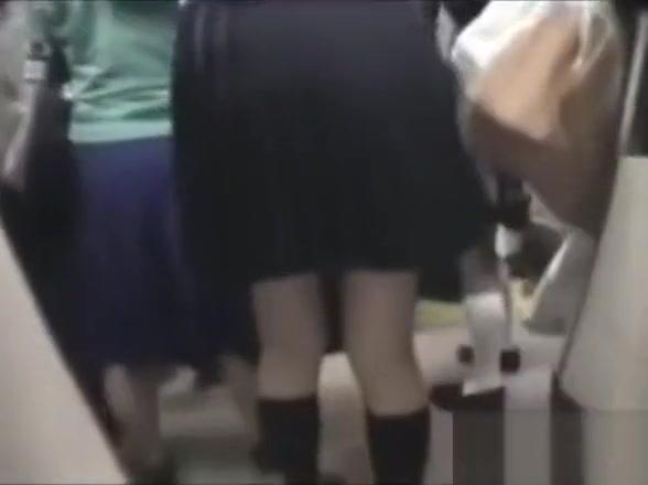 Asian schoolgirl fucked on train - 2