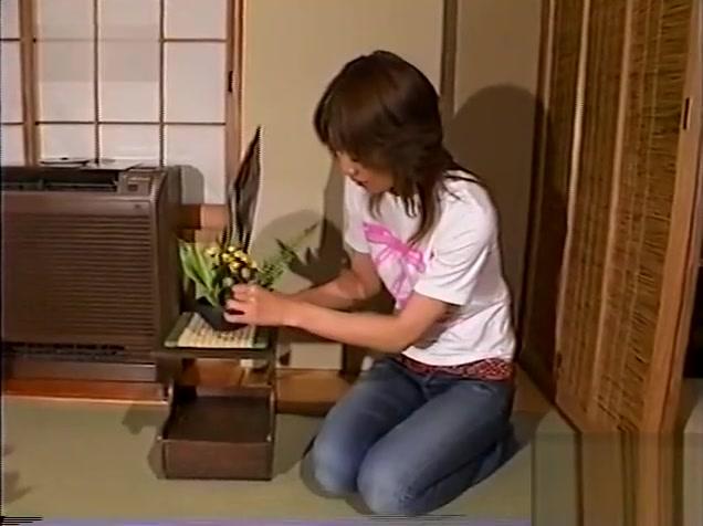 FTC Japanese Farting Girl - 2