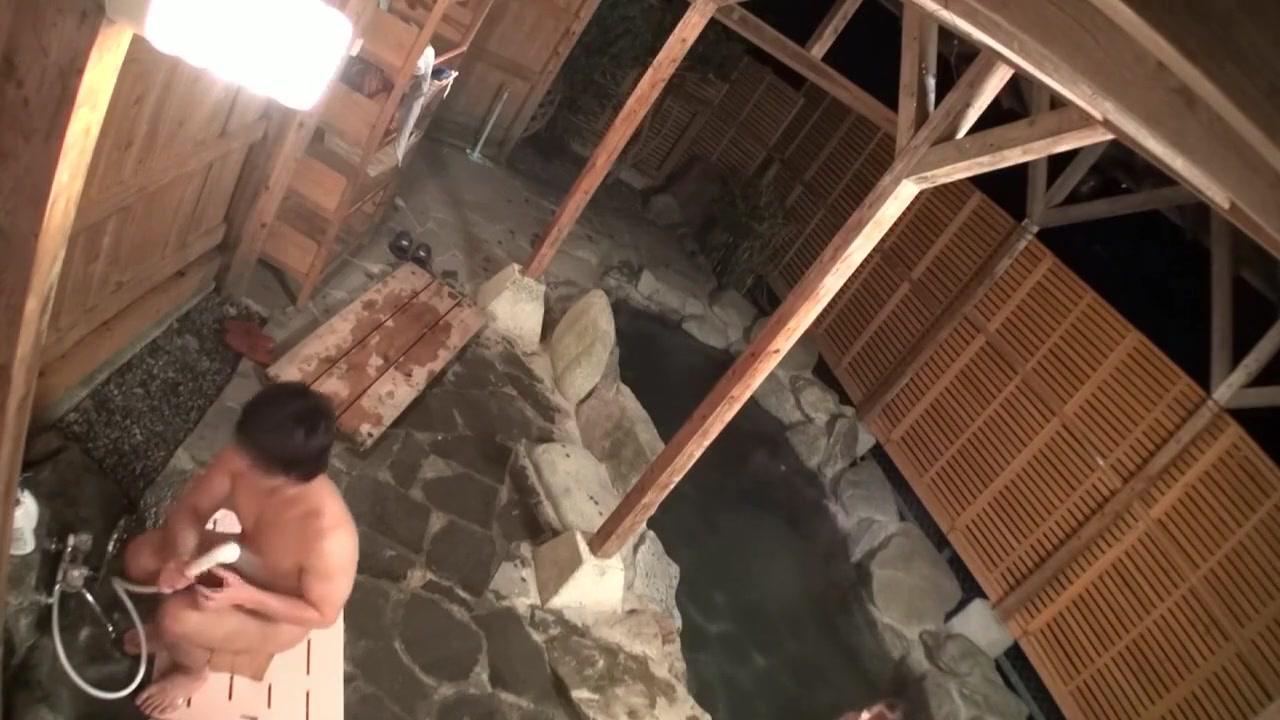hot spring brother sister 04 - 1