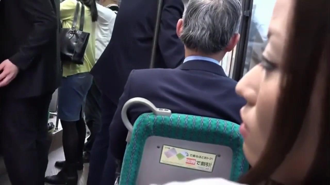 Asian Babe Gets Fucked On The Bus JAV - 1
