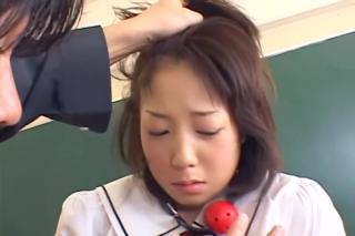 Fetish Japanese schoolgirl - deepthroat 01 Bed