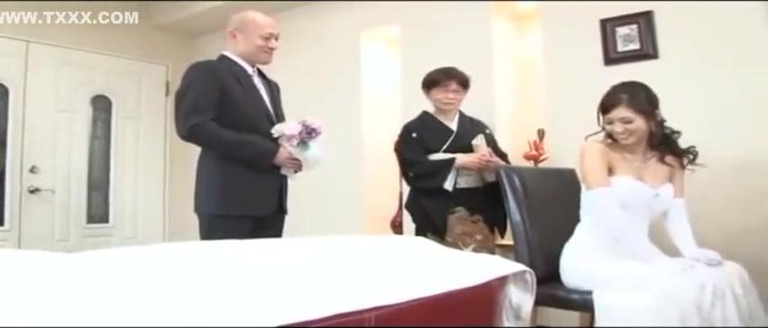 Japanese bride pre marriage ritual - 2