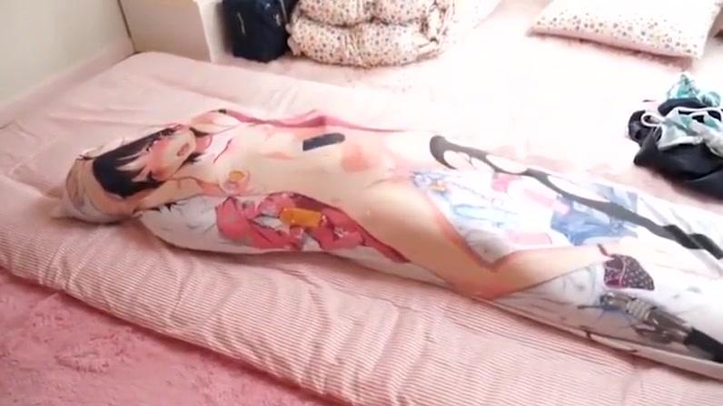 ElephantTube Girl in dakimakura 2 Amateur Porn