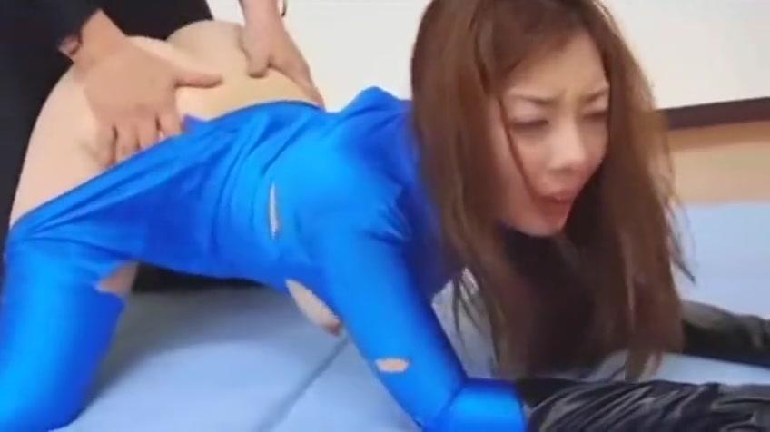 Messy female fighter get defeated and beaten the shit out of her pants IAFD