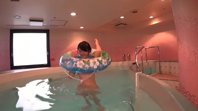 Hottest Japanese model Ruri Okino in Amazing JAV censored Bathroom, POV scene - 1