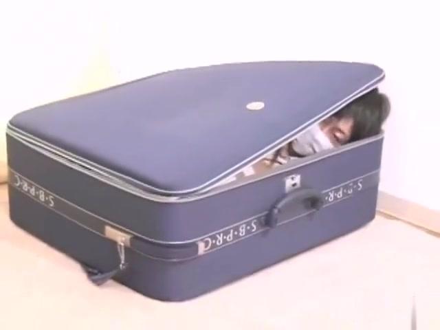 Dotado Girl Bound and Gagged in Suitcase SexLikeReal