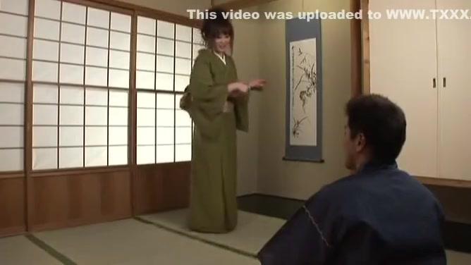 Close Up  Kimono girl scene2 Soapy - 1