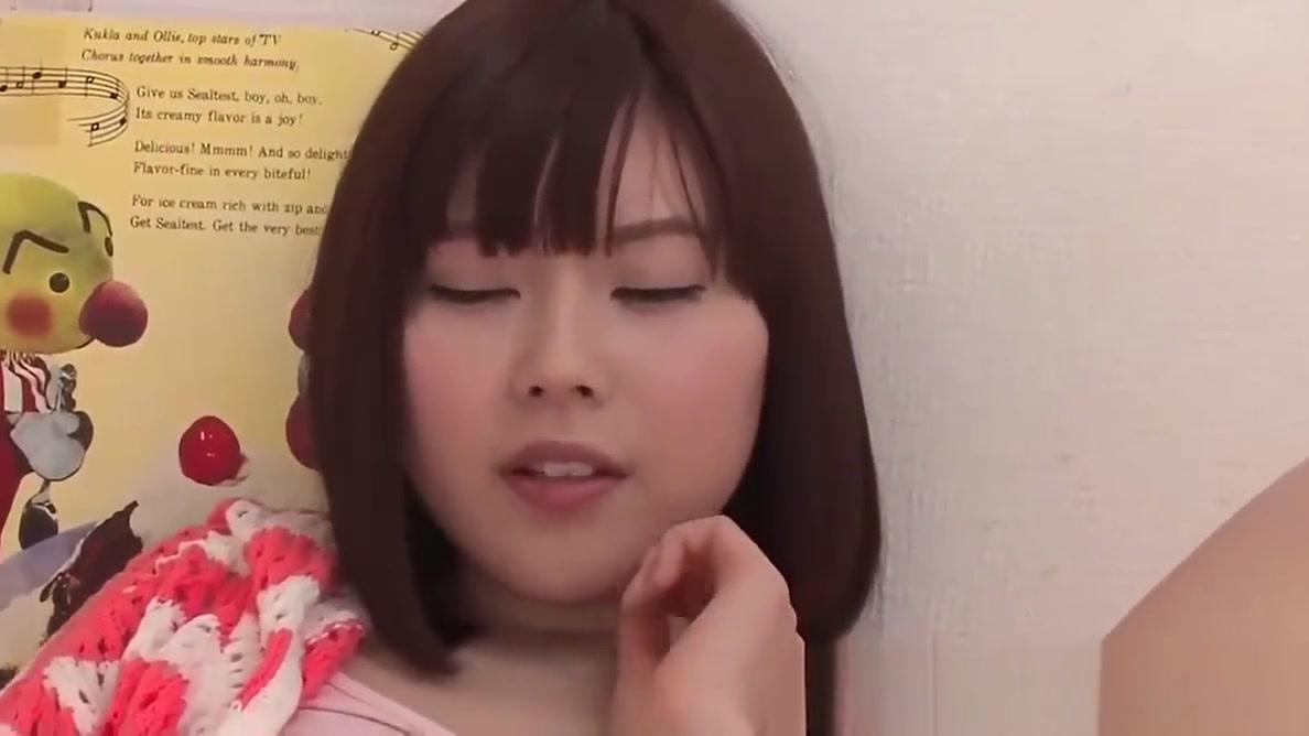 Porn Sluts  Japanese teen Yurina Ayashiro masturbating with big vibrator iWantClips - 1
