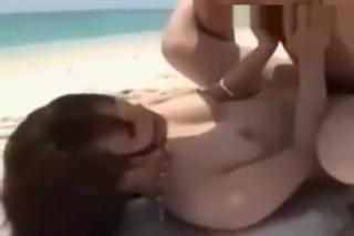 Lolicon Japanese threesome fucking on the beach Pussy