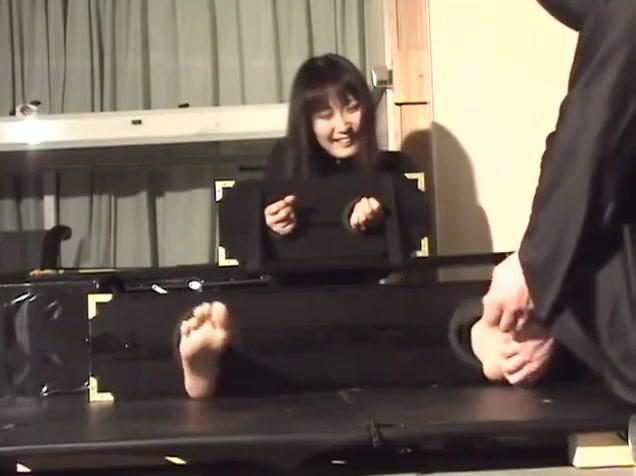 Japanese Girl Bare Feet Tickling - 1