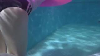 Camporn JP hairy teen looks so young, underwater Eating Pussy