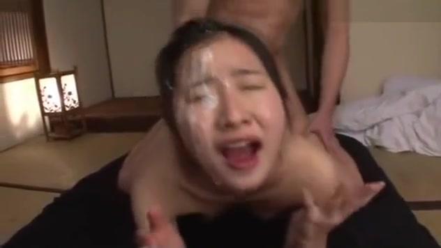 Amateur Jizz Bukkake Showered Japanese Girl Gaping