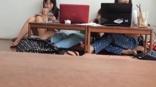 FreeAnimeForLife Candid Bare Feet of 2 Japanese Girls and Another Asian Girl Viet