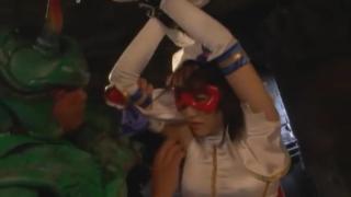 Morocha japanese heroine tickle 11 Feet