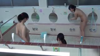 Ro89 Asians piss and bathe Hermosa