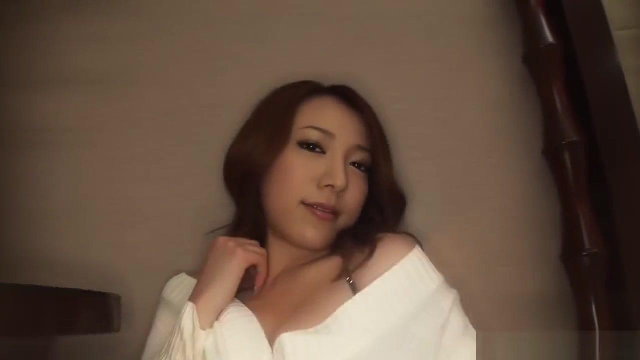 Subtitles - Japanese girl Kanako Tsuchiyo sucks the dick - 2