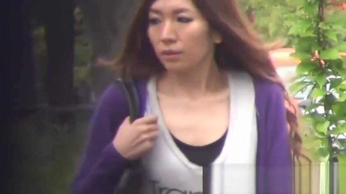 Couple Fucking Japanese voyeur found ladies peeing in public Black Girl