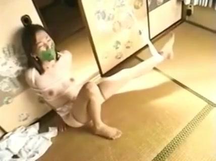 CelebrityF Japanese home alone tied and gagged Boquete
