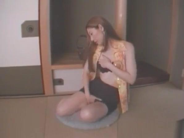 Madoka Enomoto pleasures herself on floor - 2