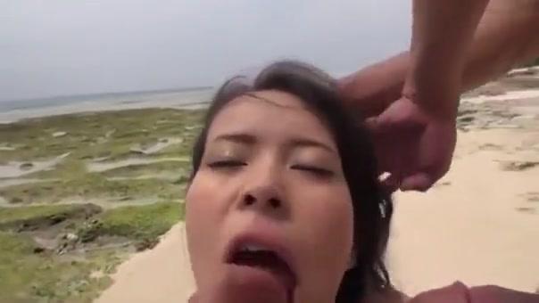 Amateur Asian Kyouko Maki, shakes tits and deals cock in outdoor show Short