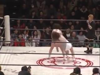 Chicks japanese wrestling stinkface at 1:56 Dildo
