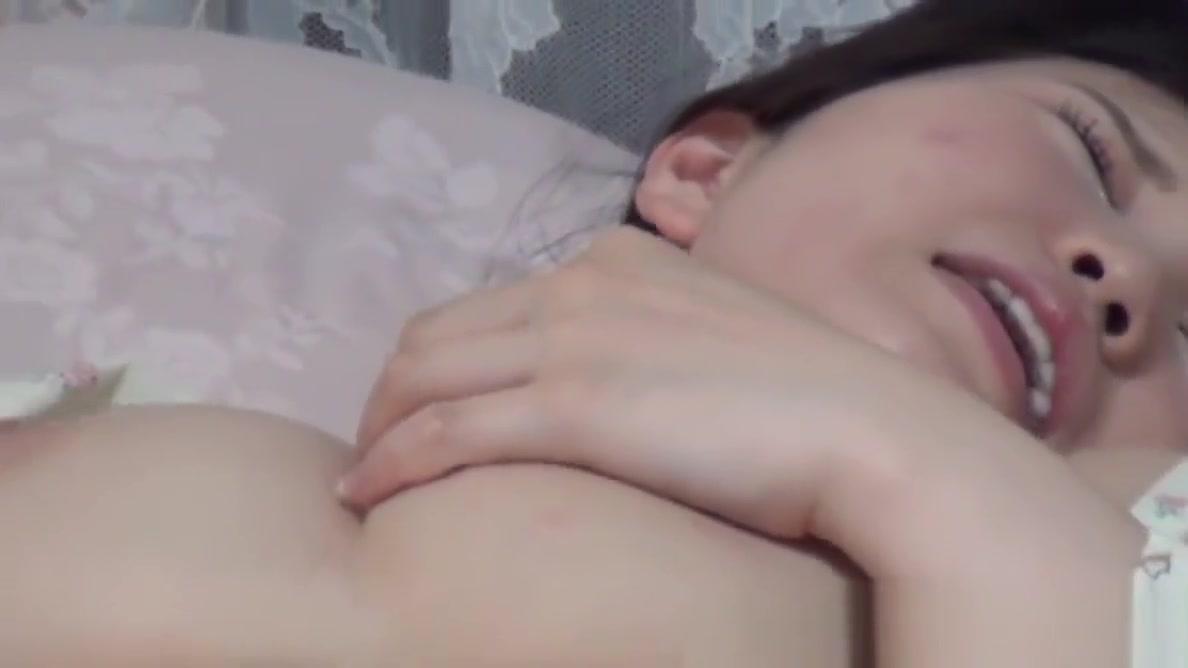 This Secret camera films Japanese chick as she masturbates Gay Emo