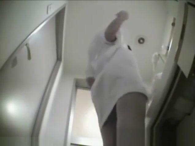Giffies  Nurse Changing Into Bathroom Homo - 1