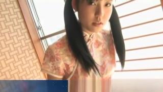 DaGFs Momose Ena takes traditional dress off Tinytits