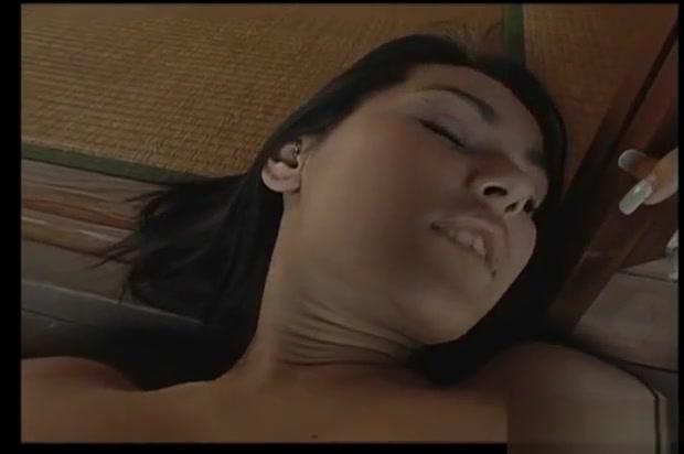 PornoOrzel Maria Ozawa Proudly Shows Her Bit Perfect Tits Whipping