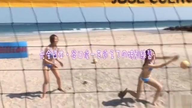 Dicks Beach volleyball player Rika Asao gets hot and sweaty and a mouthfulof spunk Hood