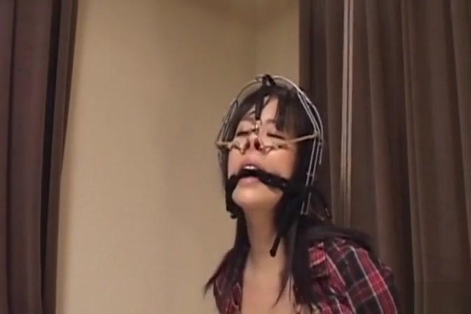 Subtitled bizarre CMNF Japanese nose hook BDSM spanking - 1