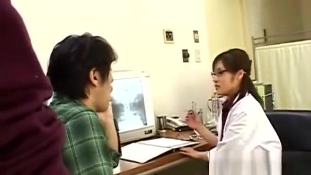 Olderwoman Asian nurse slut jerks off patient Breeding