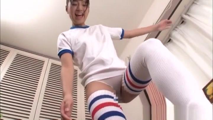 Everything To Do ...  Hitomi Miyano nice Asian teen gives amazing foot job Cum Eating - 1