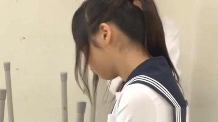 Amatoriale  Lusty Japanese AV Model hot schoolgirl masturbating in classroom Safado - 1