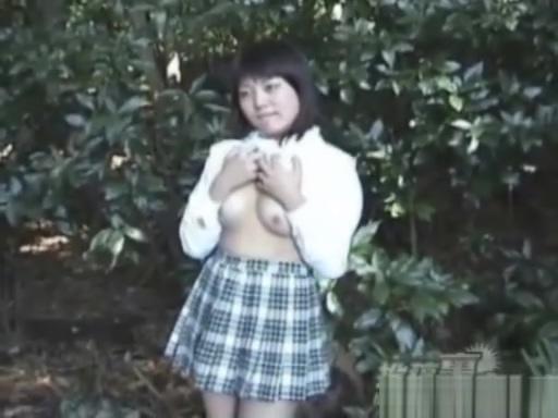 Japanese Girl Pissing - 1