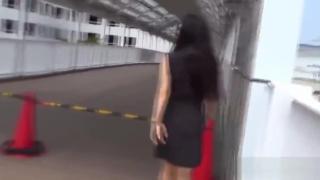 Teenies Fetish asian whore peeing in gutter iWantClips