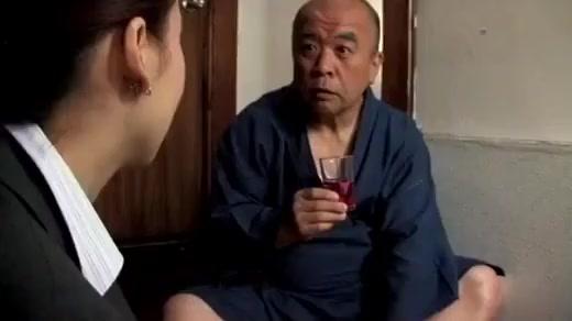 Gay Massage  Japanese home health care services (Full: bit.ly/2zw54ny) Corrida - 1