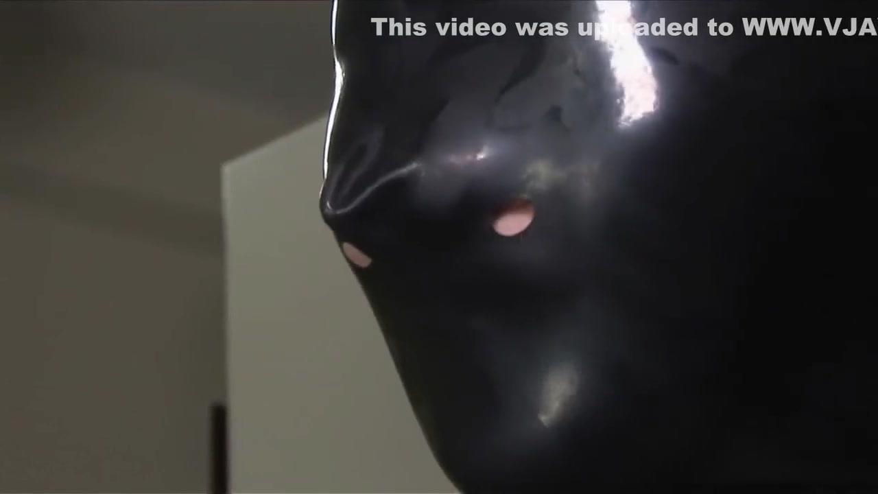 CamStreams rubber mask breathplay Grool