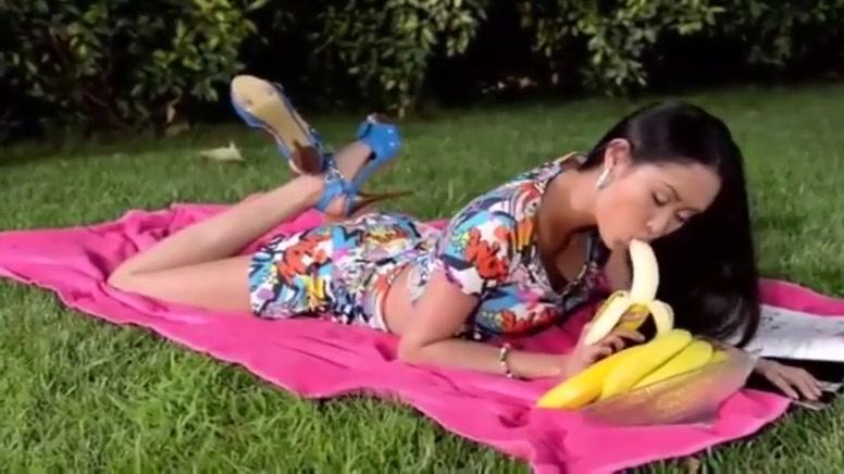 Slutty Japanese Girl Having Sex With Banana Euro