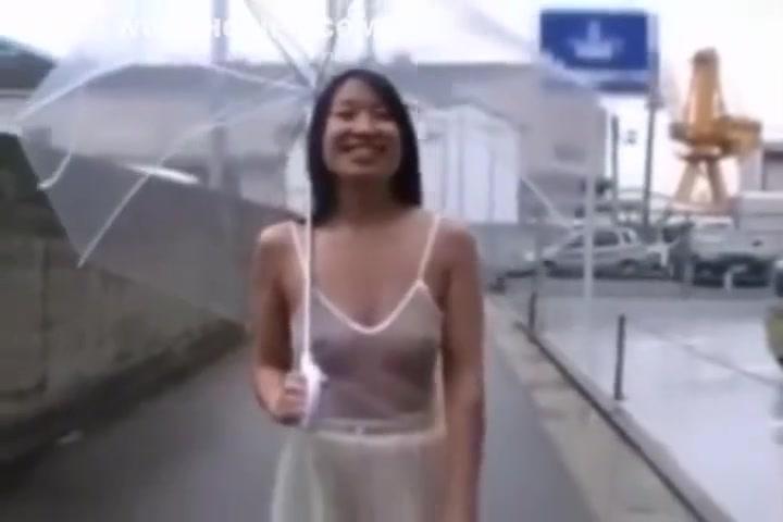 japanese girl public nudity everywhere - 1