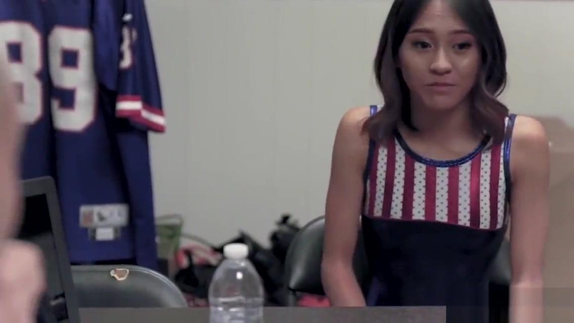 Tiny Asian cheerleader Jasmine Grey will do everything just to pass the auditions and showed her fucking skills with her trainer Brad Newman. - 1