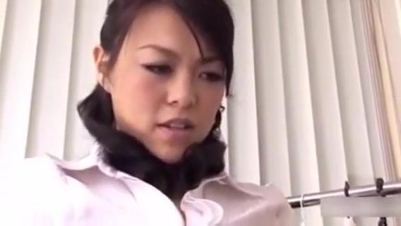 Mamada الزوجة مجبرة على ارتداء قماشة يابانية في العمل. رؤية كاملة: https://ouo.io/3iZHUx Gay Cut