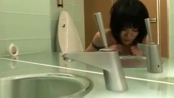 RawTube Japanese teen rough deepthroat in bathroom Spycam