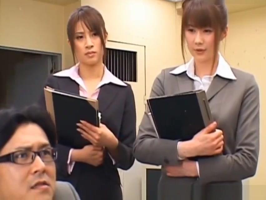 Junna Aoki And Erika Kirihara Hot - 1