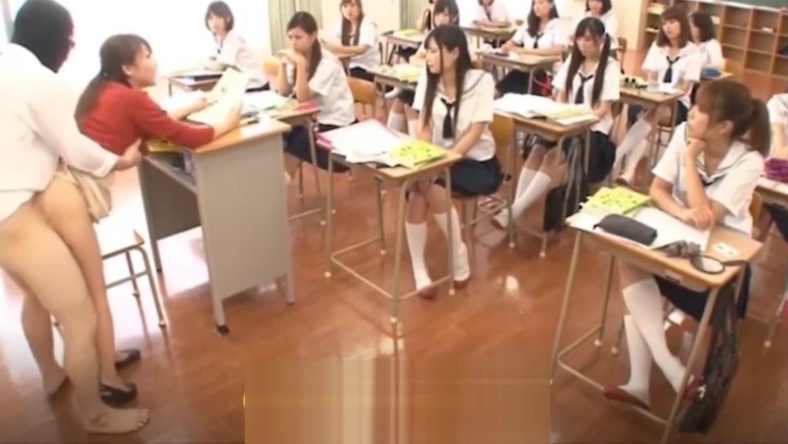 Asian teens students fucked in the classroom Part.5 - [Earn Free Bitcoin on CRYPTO-PORN.FR] - 1