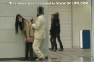 Kaotic japanese naked girl in public HottyStop