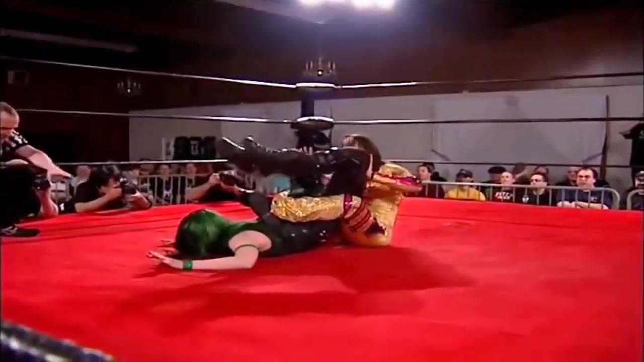 Nuru Massage (Women Wrestling) Dark Angel Sarah Stock vs...